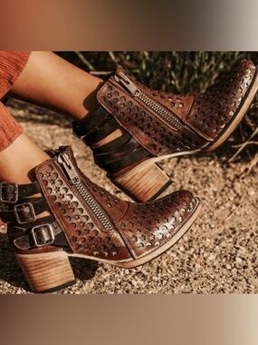 Freebird Dahlia Moon and Stars Ankle Booties